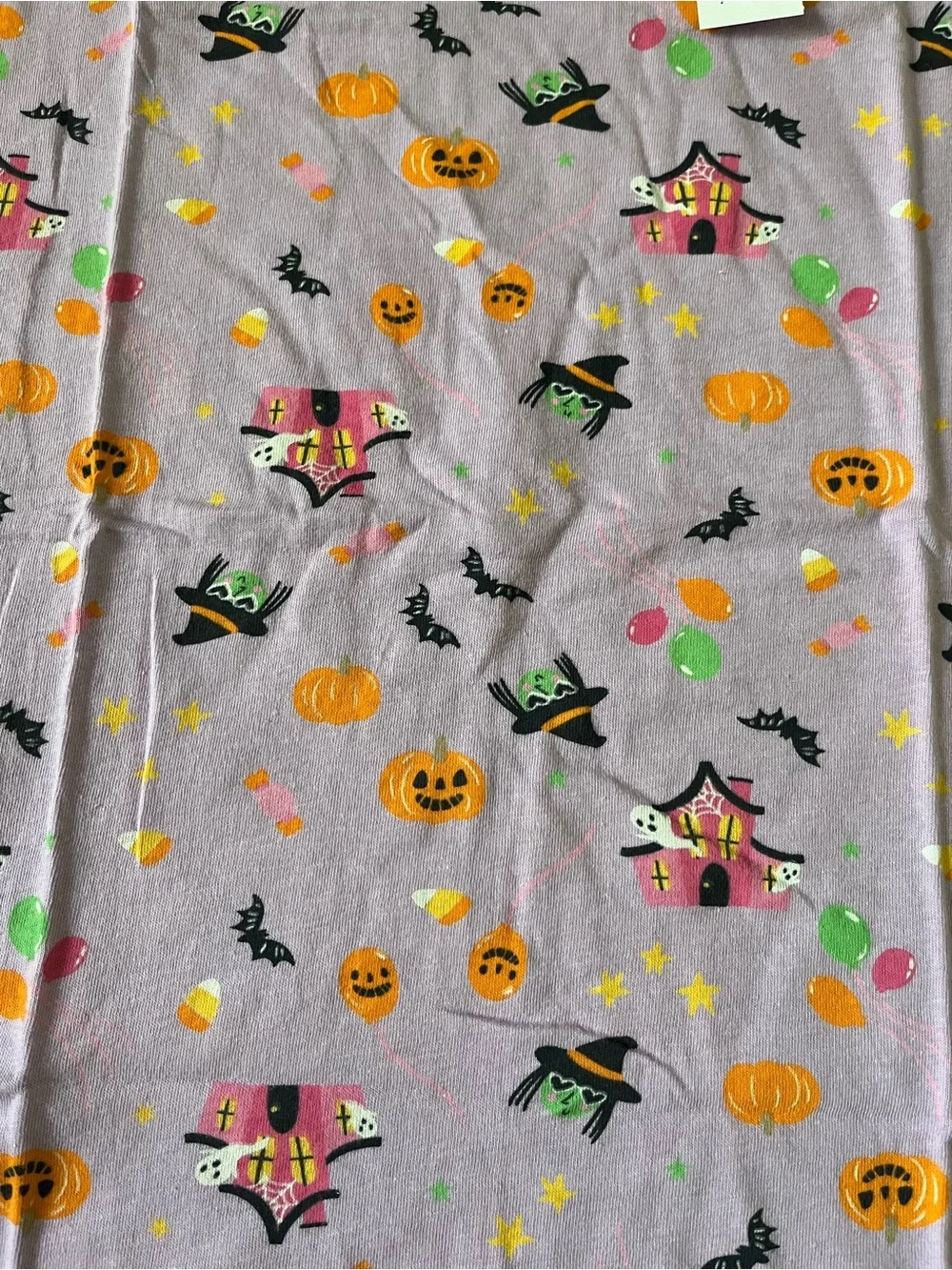 Old Navy Lavender Halloween Print Short Sleeve Tee
